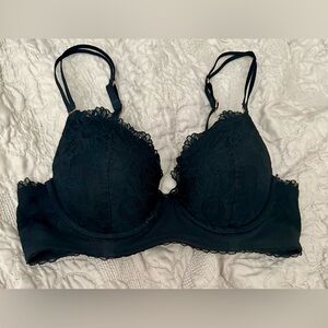 Black lace Aerie push up bra size 34 B